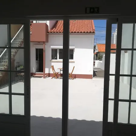 Casinha Da Feriehus Peniche
